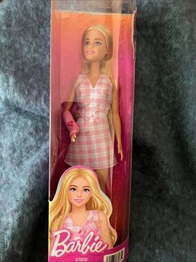 Mattel Barbie with cute plaid outfit -Wearing a pink wrist brace/cast